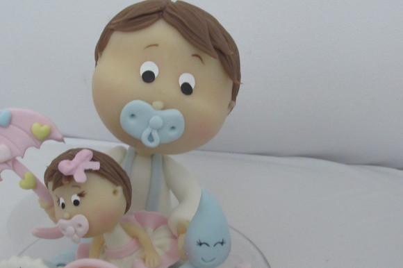 Topo de Bolo Chuva de Amor Irmãos