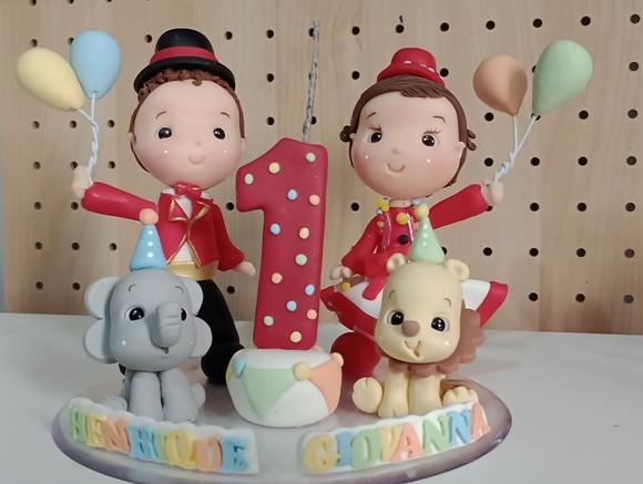 Topo de Bolo Circo de Biscuit para Gêmeos