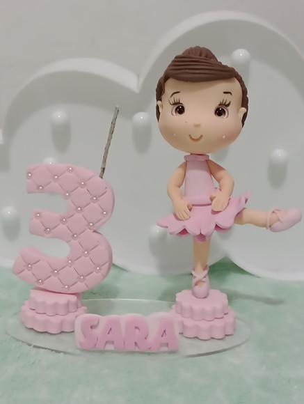 Topo de Bolo com Vela Bailarina de Biscuit