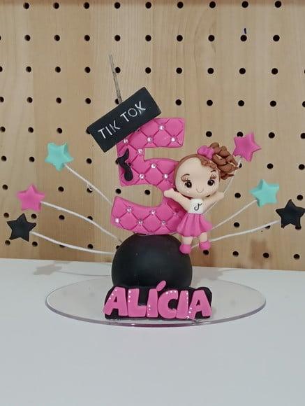 Topo de Bolo com Vela Menina com Estrelinhas de Biscuit