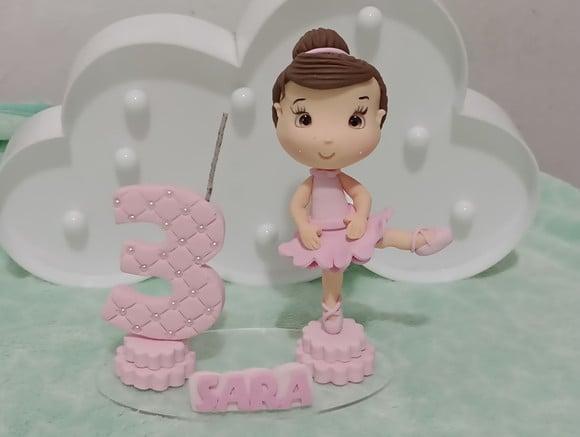 Topo de Bolo com Vela Bailarina de Biscuit