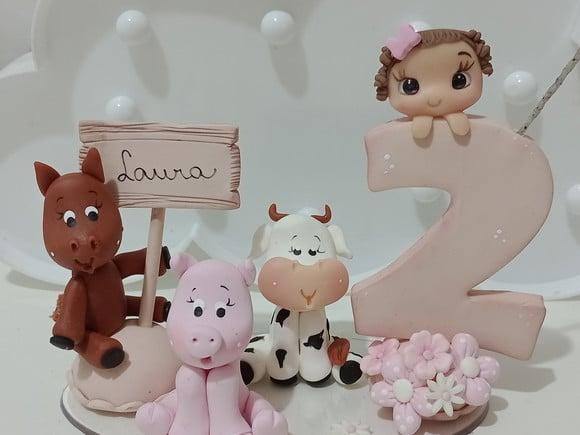 Topo de Bolo Fazendinha com Nome de Biscuit
