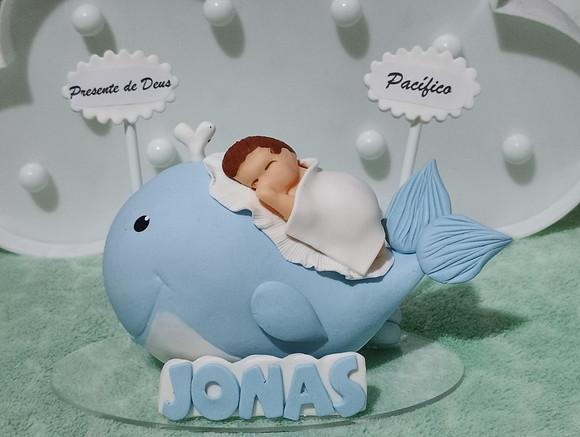 Topo de Bolo Jonas Bebê na Baleia Personalizado
