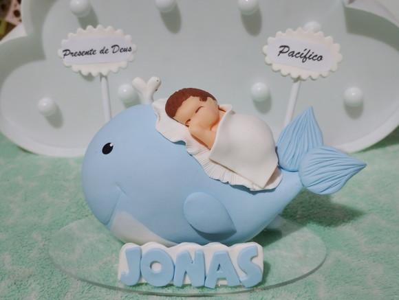 Topo de Bolo Jonas Bebê na Baleia Personalizado