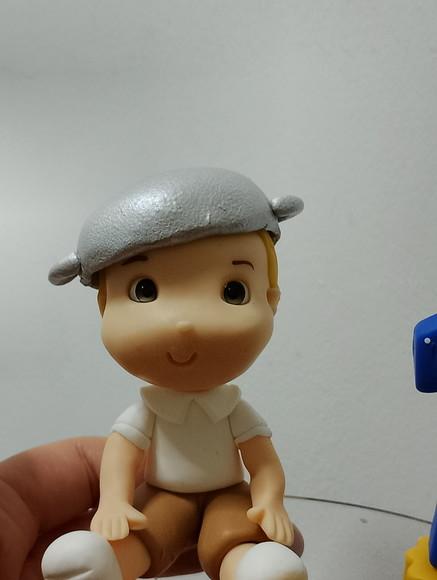 Topo de Bolo Menino com Panela de Biscuit