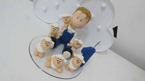 Topo de Bolo Vela Menino com Ovelhas