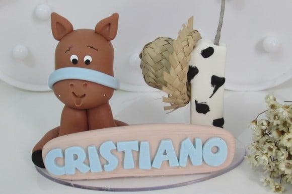 Vela Cavalinho de Biscuit Decorada com Nome