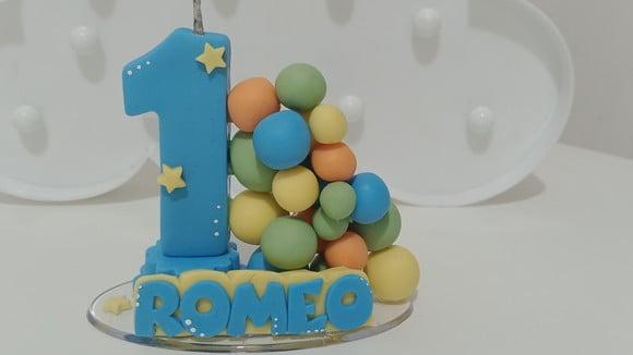 Vela de Biscuit 365 Sorrisos para Aniversário