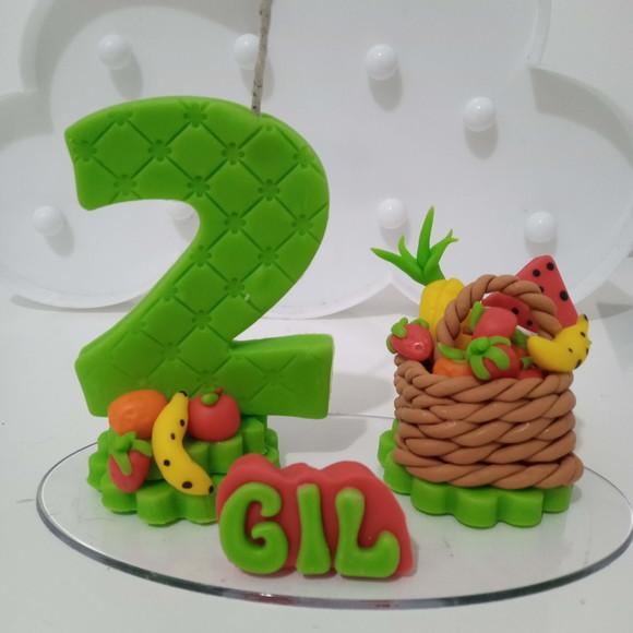 Vela Frutinhas com Cesta de Frutas e Nome de Biscuit