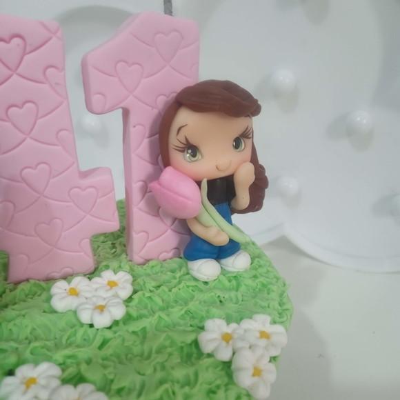 Vela Personalizada com Vaso de Tulipas e Boneca Festa Adulto