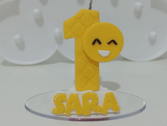Vela Personalizada Infantil Tema Sorriso de Biscuit