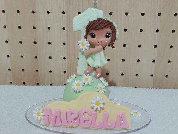 Vela Personalizada Topo de Bolo Menina Margaridas de Biscuit