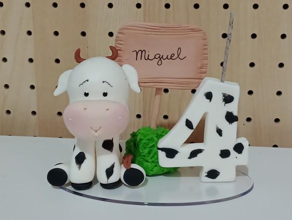 Vela Vaquinha de Biscuit com Nome