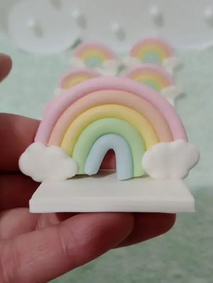 Aplique Arco-íris Biscuit para Lembrancinhas Base Quadrada