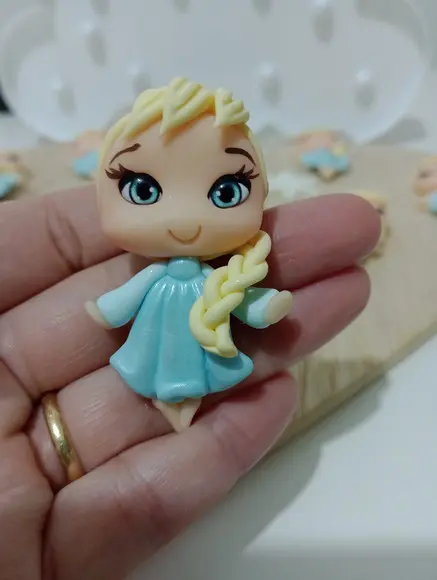 Aplique Frozen de Biscuit para Lembrancinhas