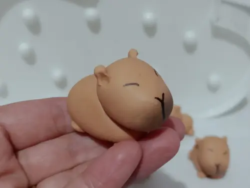 Aplique Mini Capivara de Biscuit
