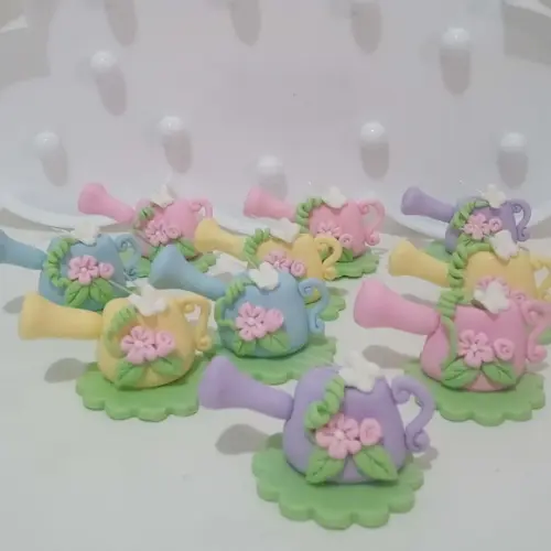 Aplique Regador de Biscuit para Lembrancinhas