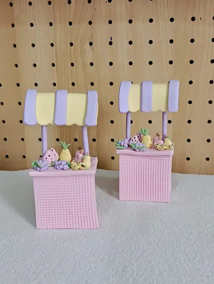 Barraquinha de Frutas de Biscuit para Decoração Duas Peças