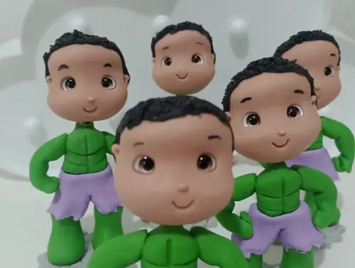 Boneco Hulk Infantil em Biscuit para Lembrancinha