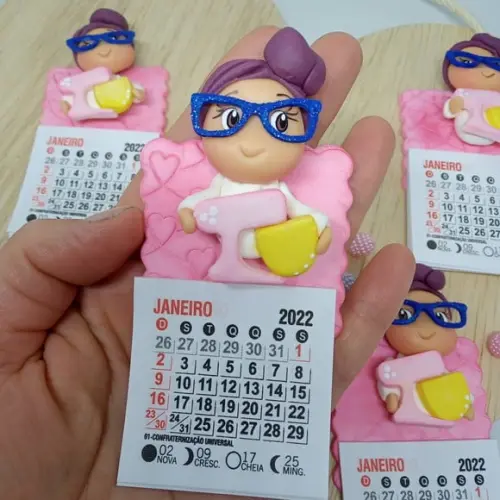 Calendário 2026 Confeiteira de Biscuit