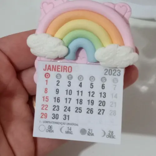 Calendário 2026 de Biscuit Arco-íris