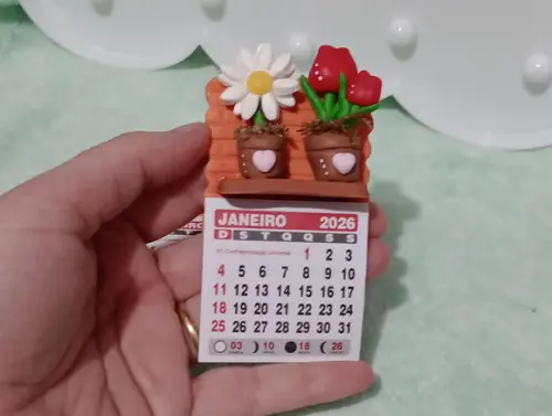 Calendário 2026 Flores de Biscuit