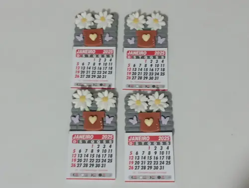 Calendário 2026 Margaridas no Vaso de Biscuit