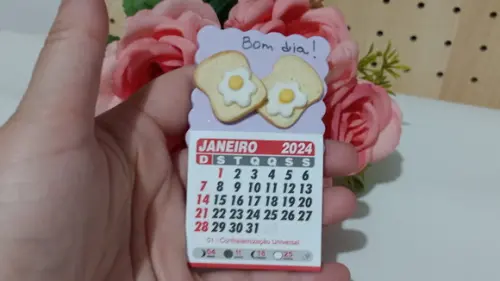 Calendário 2026 Torrada com Ovo Frito de Biscuit