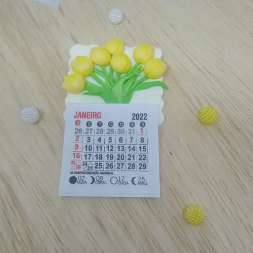 Calendário 2026 Tulipas Amarelas de Biscuit