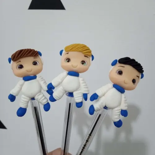 Caneta com Ponteira de Biscuit Tema Astronauta
