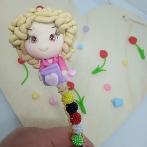 Caneta Decorada de Biscuit Presente