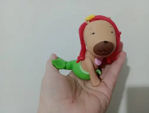 Capivara Sereia de Biscuit para Decoração de Bolo Três Peças