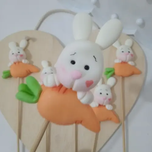 Coelho de Biscuit no Palito para Decoração e Lembrancinhas