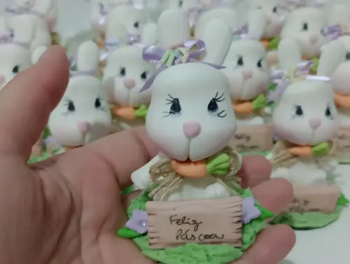 Coelho de Biscuit para Lembrancinhas ou Decoração de Páscoa
