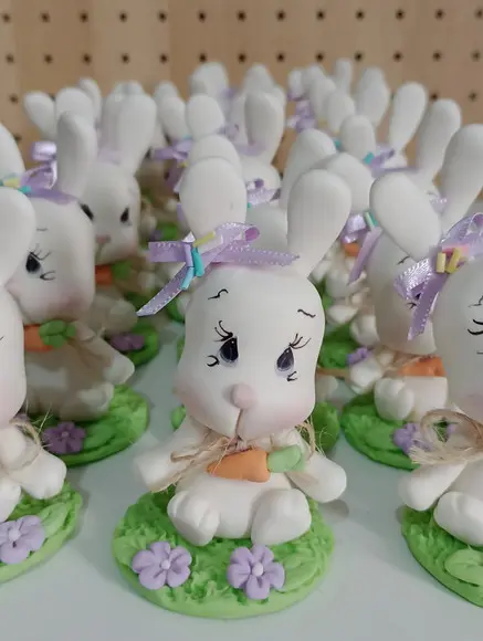 Coelho de Biscuit para Lembrancinhas ou Decoração de Páscoa