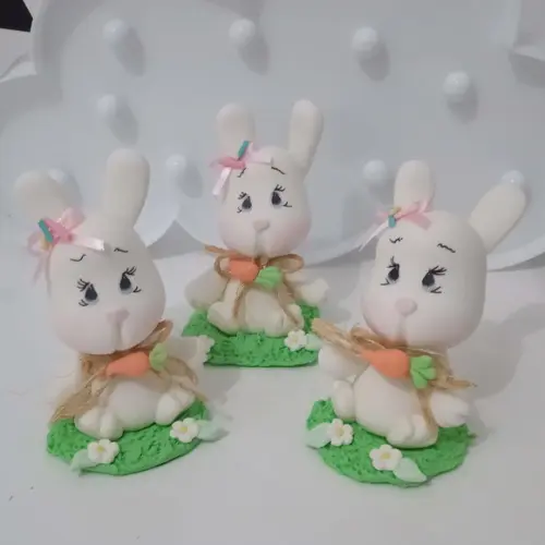Coelho de Biscuit para Lembrancinhas ou Decoração de Páscoa