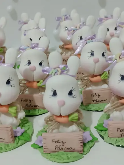 Coelho de Biscuit para Lembrancinhas ou Decoração de Páscoa
