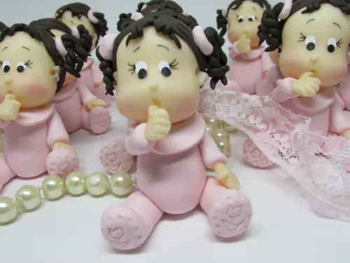Lembrancinha Bebê Menina de Biscuit