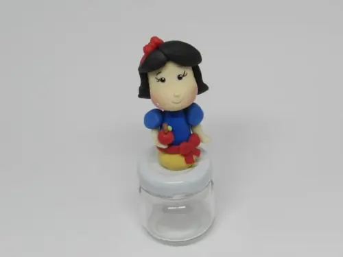Lembrancinha Branca de Neve de Biscuit