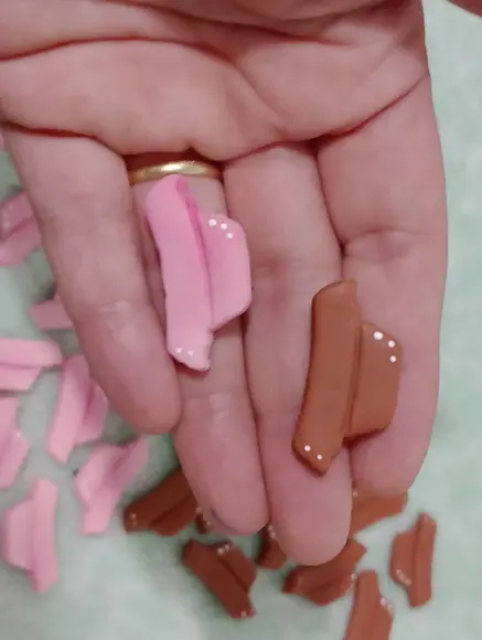 Lembrancinha Chapéu Boiadeira Ímã de Biscuit Mini 15 Peças