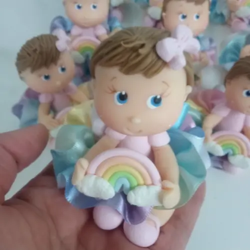 Lembrancinha de Biscuit para Festa Arco-íris Menina