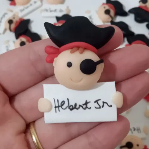 Lembrancinha Pirata de Biscuit Ímã com Nome
