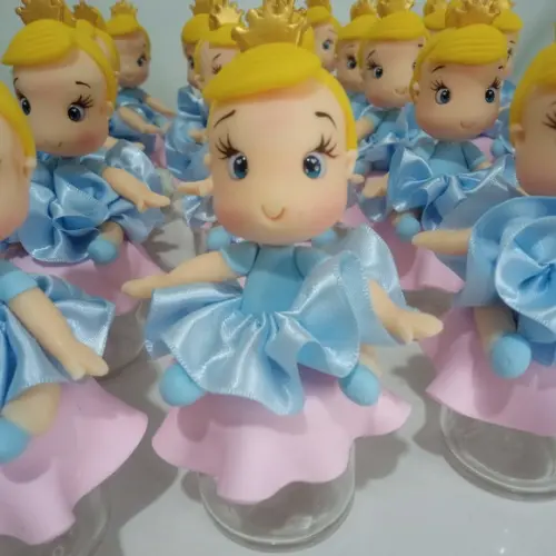 Lembrancinha Princesa com Saia de Fita Biscuit no Potinho