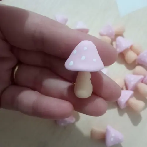 Mini Aplique Cogumelo Biscuit para Lembrancinhas Dez Peças