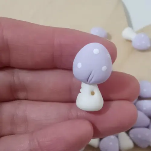 Mini Aplique Cogumelo de Biscuit com Furinho
