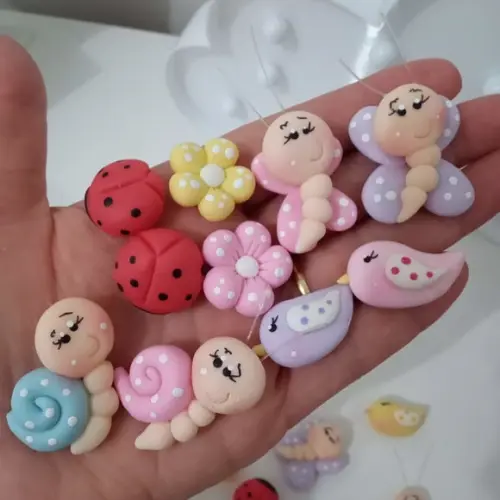 Mini Aplique Jardim de Biscuit com Dez Peças