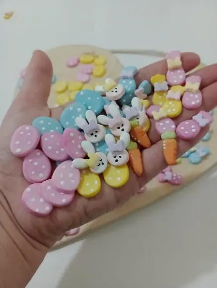 Mini Aplique Pascoa Kit com Trinta Peças