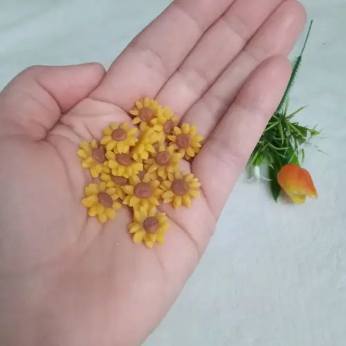 Mini Girassol Pacotinho com Cinquenta Peças