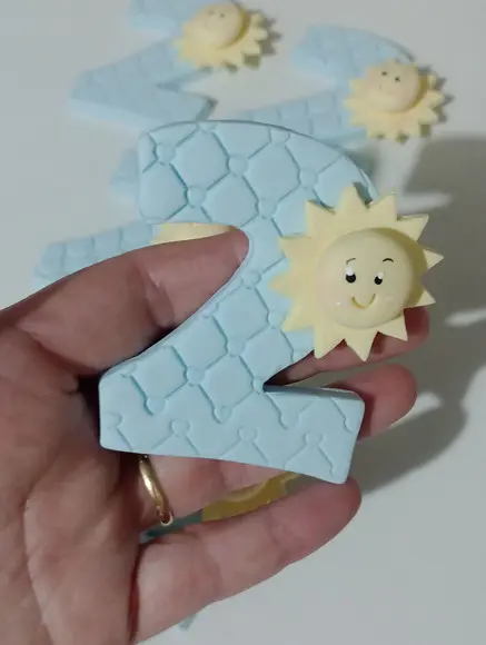 Número de Biscuit com Sol para Lembrancinhas Personalizadas
