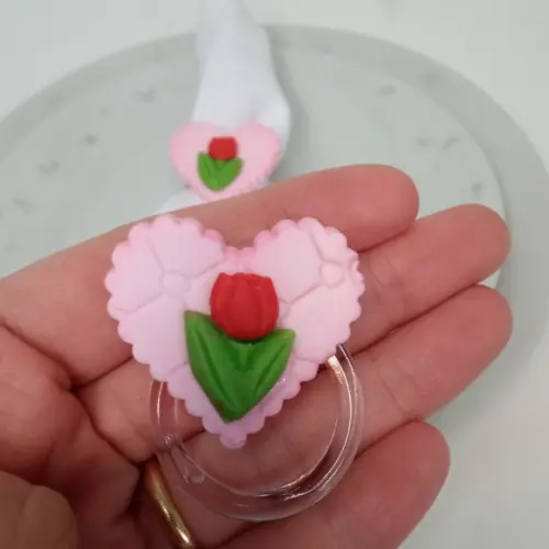 Porta Guardanapo Coração com Tulipa de Biscuit